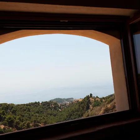 Aguni Agriturismo E Locanda Palizzi