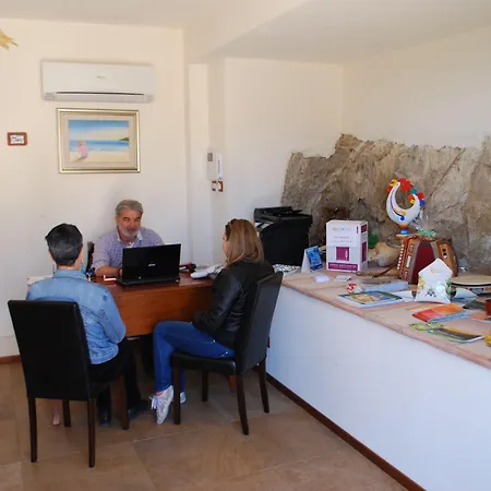 Aguni Agriturismo E Locanda Palizzi