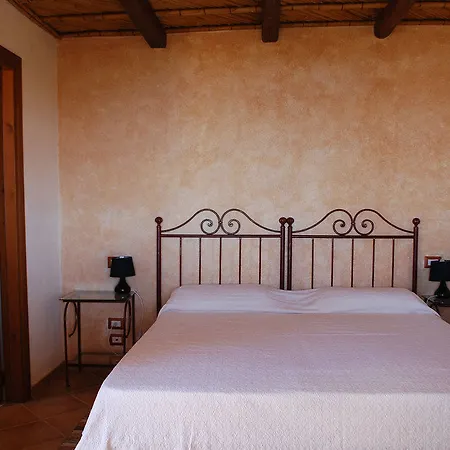 Alloggio per agriturismo Aguni E
