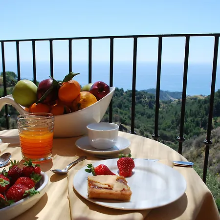 Aguni E Alloggio per agriturismo